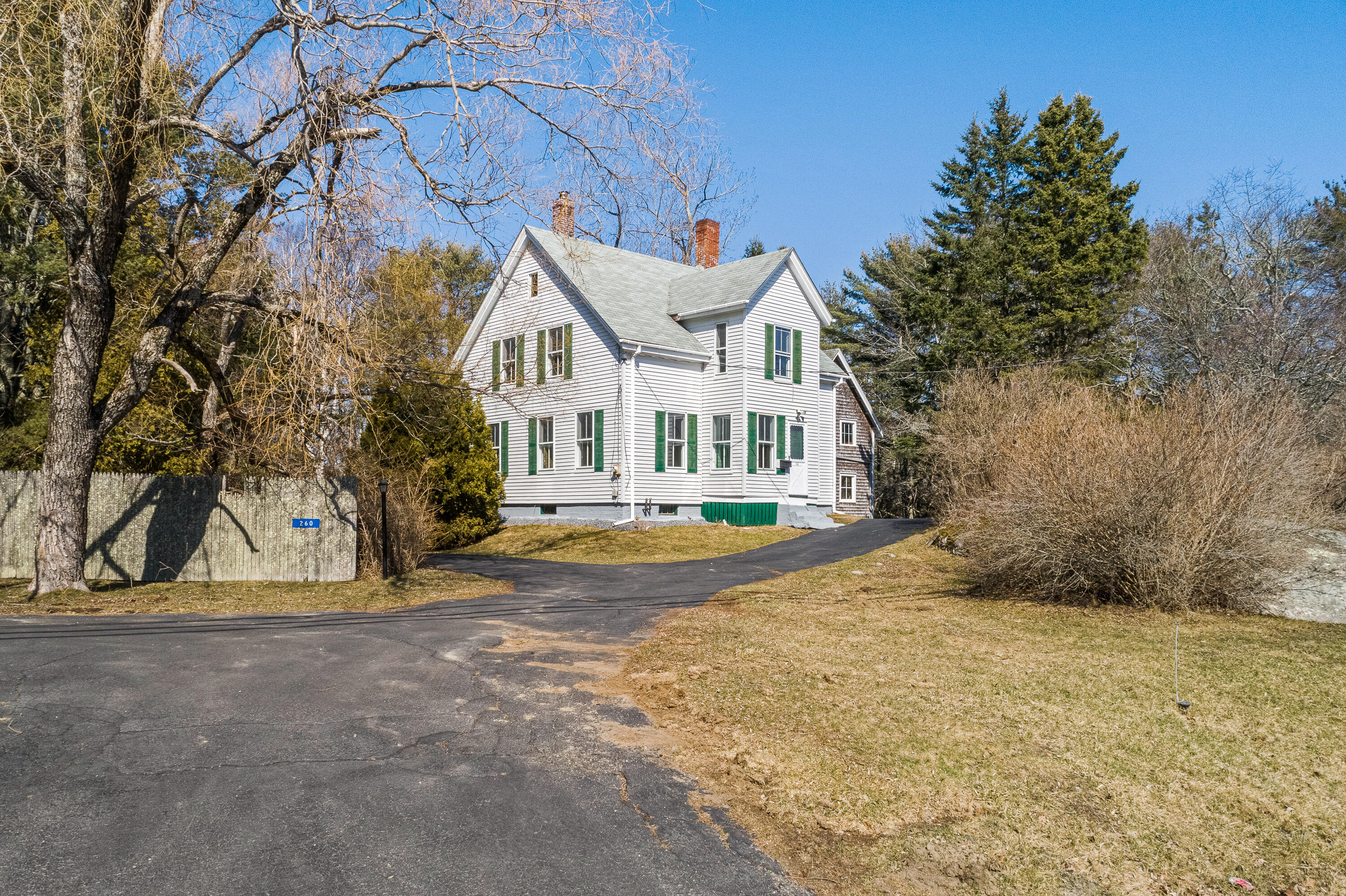 260 Ocean Point Road Boothbay Harbor, ME 04538 - Photo 2 of 65 Front of home