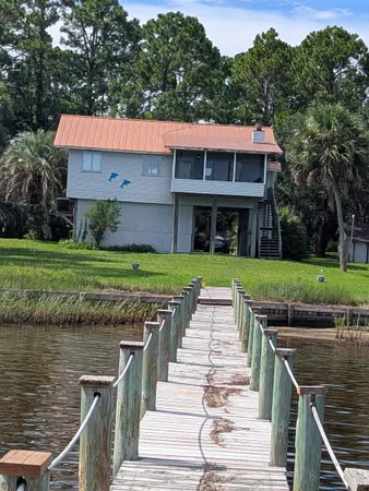 $850,000 | 2538 Highway 98 East, Carrabelle, FL 32322