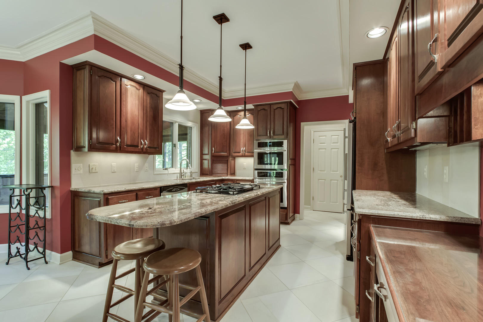 141 Baypath Drive Oak Ridge, TN 37830 - Photo 12 of 40 12_BaypathDrive_141_Kitchen02