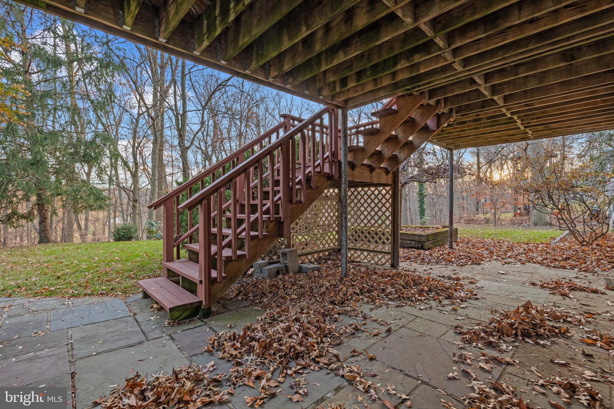 460 Rocksville Road Southampton, PA 18966 - Photo 53 of 59 a view of a backyard with wooden fence and a porch