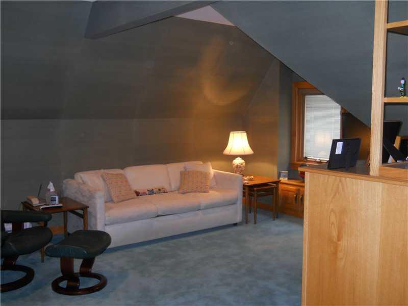 216 Timber Ridge Road Pittsburgh, PA 15238 - Photo 16 of 20 Den.