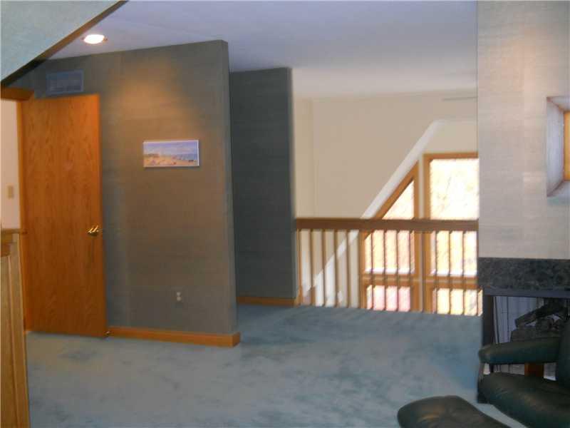 216 Timber Ridge Road Pittsburgh, PA 15238 - Photo 17 of 20 Studio/Study/Office.