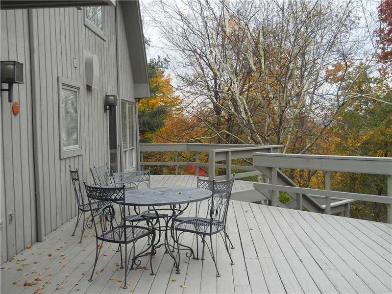 216 Timber Ridge Road Pittsburgh, PA 15238 - Photo 20 of 20 Exterior Back.