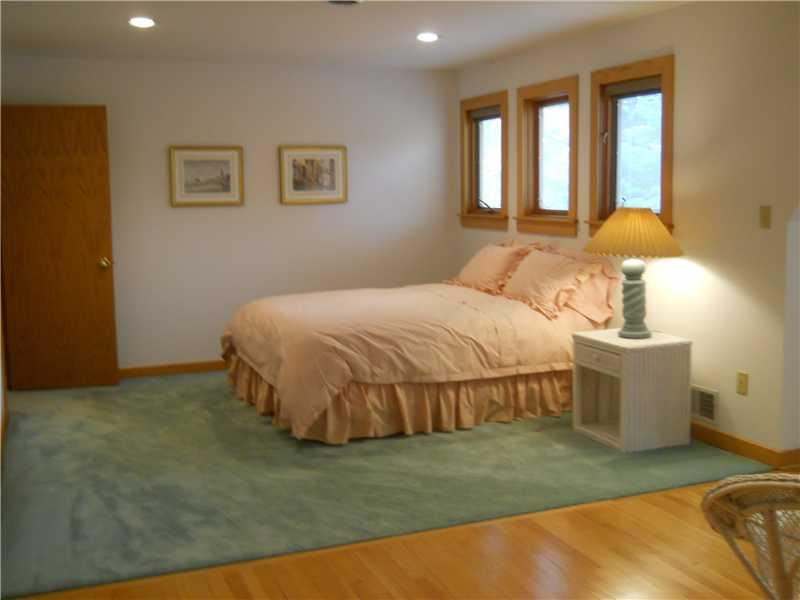 216 Timber Ridge Road Pittsburgh, PA 15238 - Photo 10 of 20 Master Bedroom.