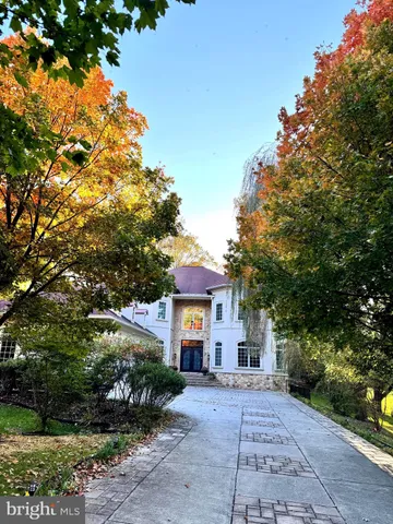 $2,800 | 2964 Wilson Avenue, Oakton, VA 22124