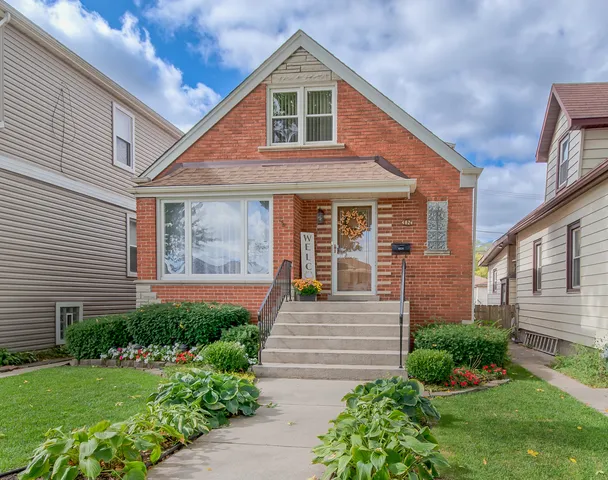 $449,500 | 4824 North Natchez Avenue, Chicago, IL 60656