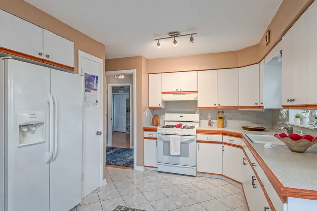 $449,500 | 4824 North Natchez Avenue, Chicago, IL 60656