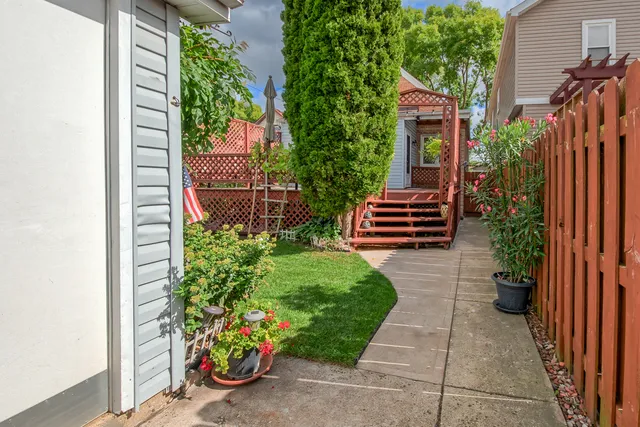 $449,500 | 4824 North Natchez Avenue, Chicago, IL 60656