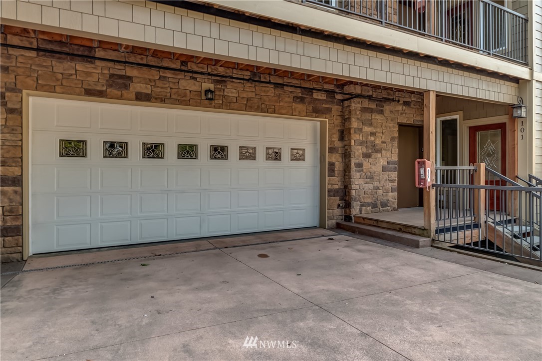 601 North State Street, Unit 101 Bellingham, WA 98225 - Photo 16 of 18