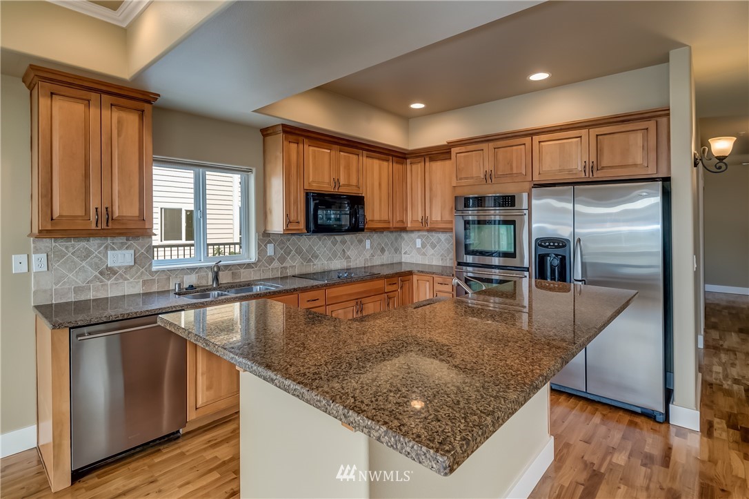 601 North State Street, Unit 101 Bellingham, WA 98225 - Photo 5 of 18