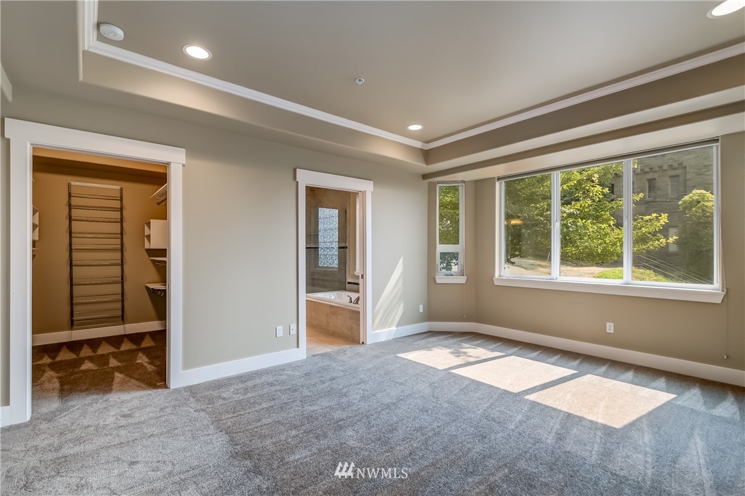 601 North State Street, Unit 101 Bellingham, WA 98225 - Photo 9 of 18