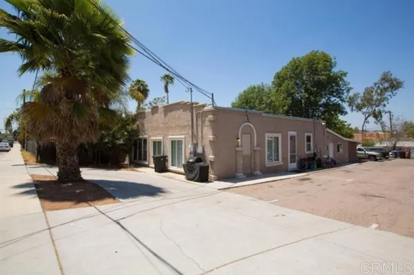 $1,074,000 | 12652 Julian Avenue, Lakeside, CA 92040