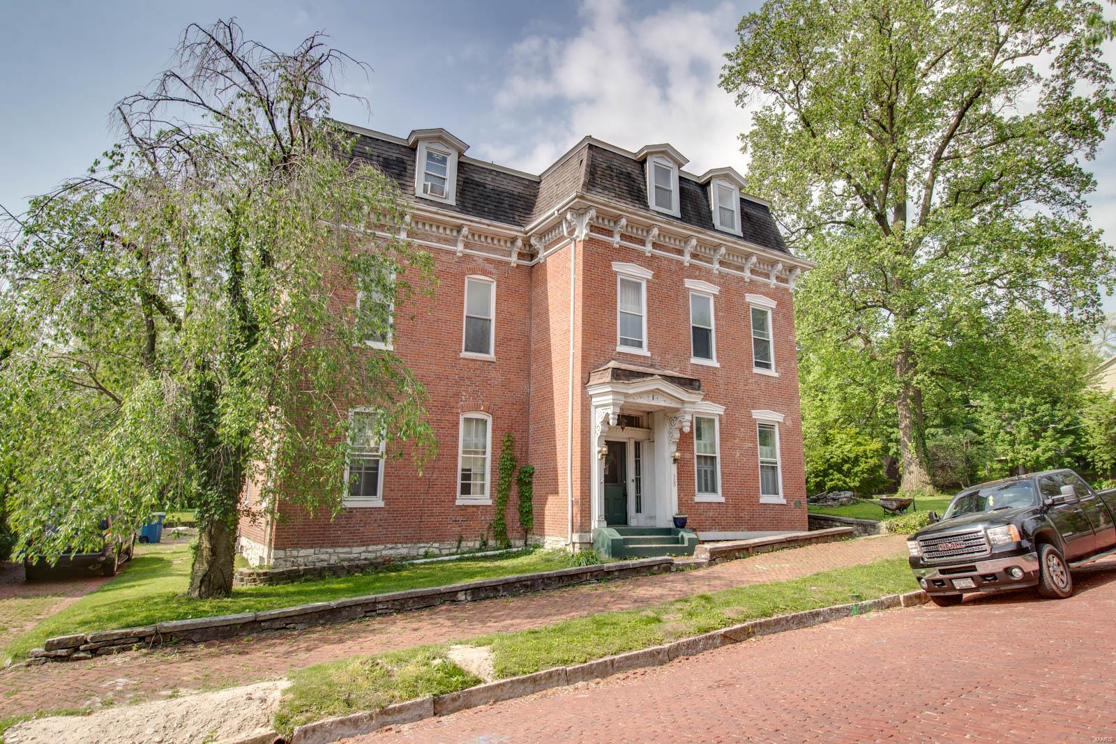 505 Bond Street Alton, IL 62002 - Photo 1 of 41 Gallery Image 1