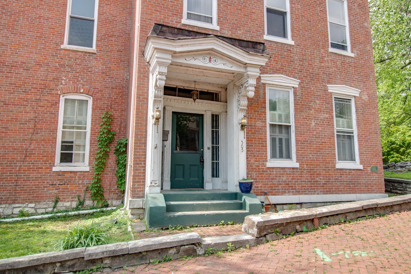 505 Bond Street Alton, IL 62002 - Photo 3 of 41 Gallery Image 3