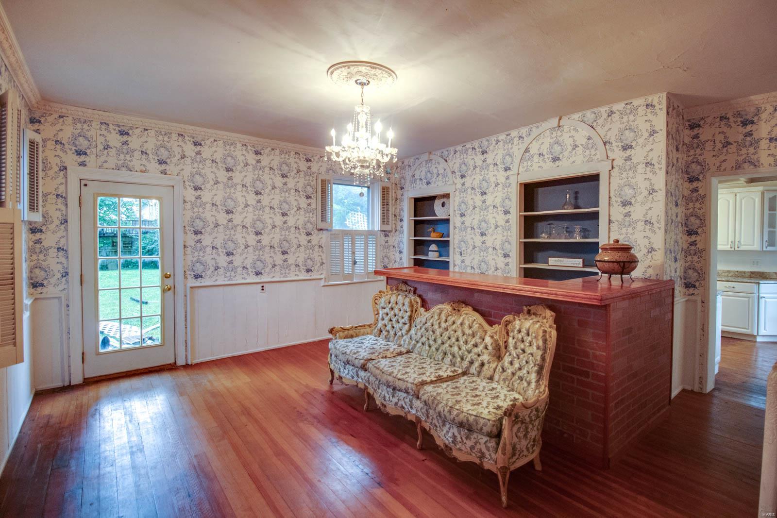 505 Bond Street Alton, IL 62002 - Photo 10 of 41 Gallery Image 10