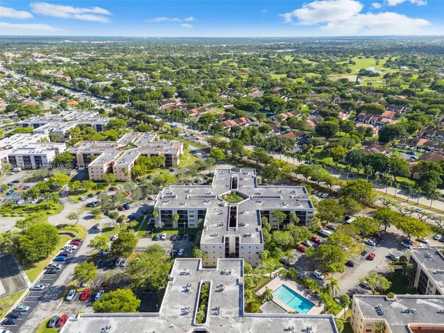 $269,900 | 8650 Southwest 133rd Avenue Road, Unit 216, Miami, FL 33183