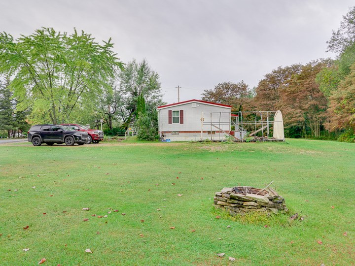 27 Carter Court Plattsburgh, NY 12901 - Photo 12 of 54 Gallery Image 12