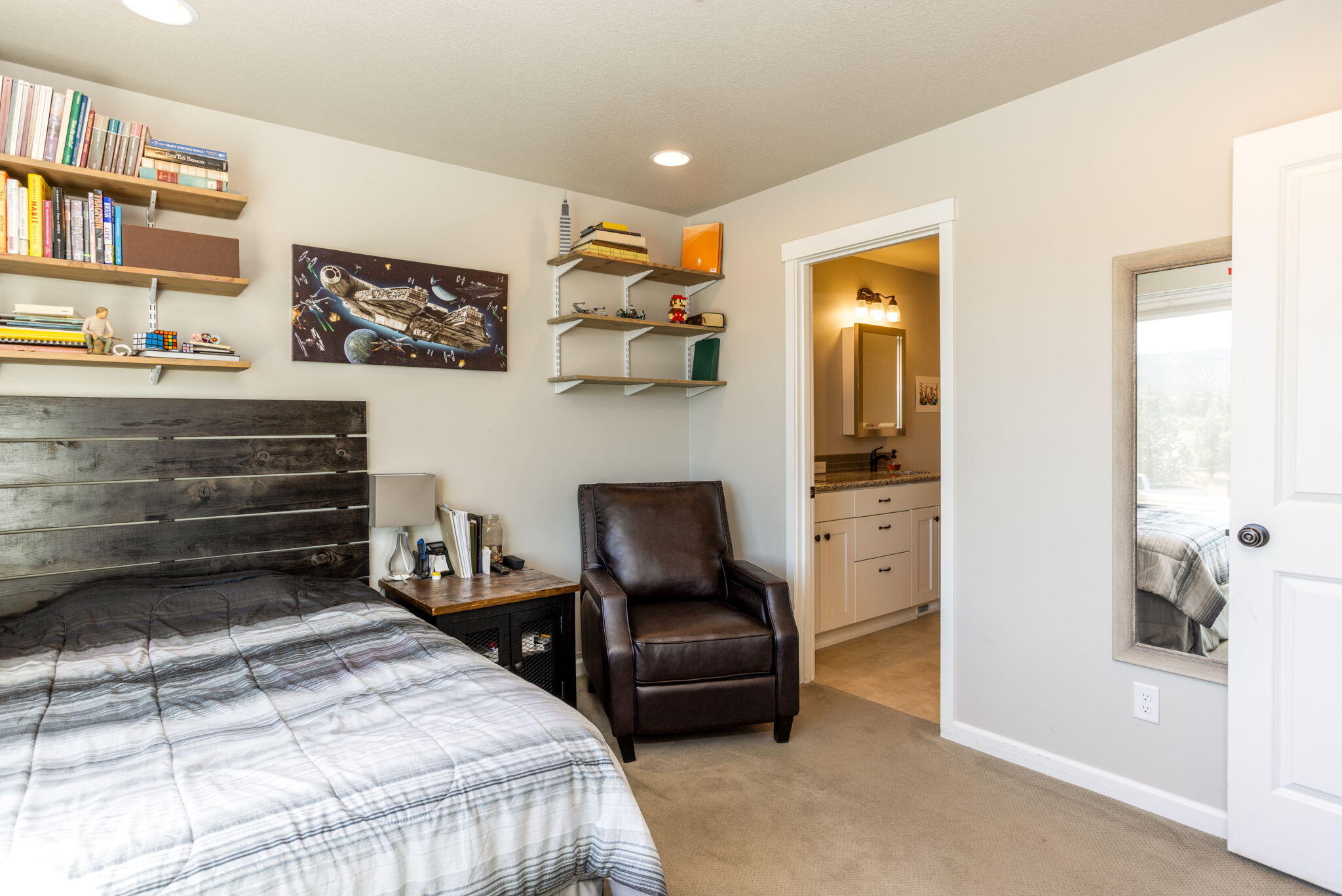 14224 Southwest Howlett Drive Powell Butte, OR 97753 - Photo 14 of 45 Primary bedroom