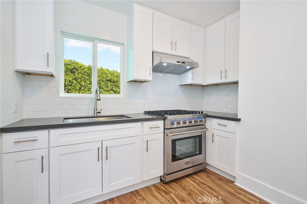 314 Coronado Avenue, Unit A Long Beach, CA 90814 - Photo 6 of 17