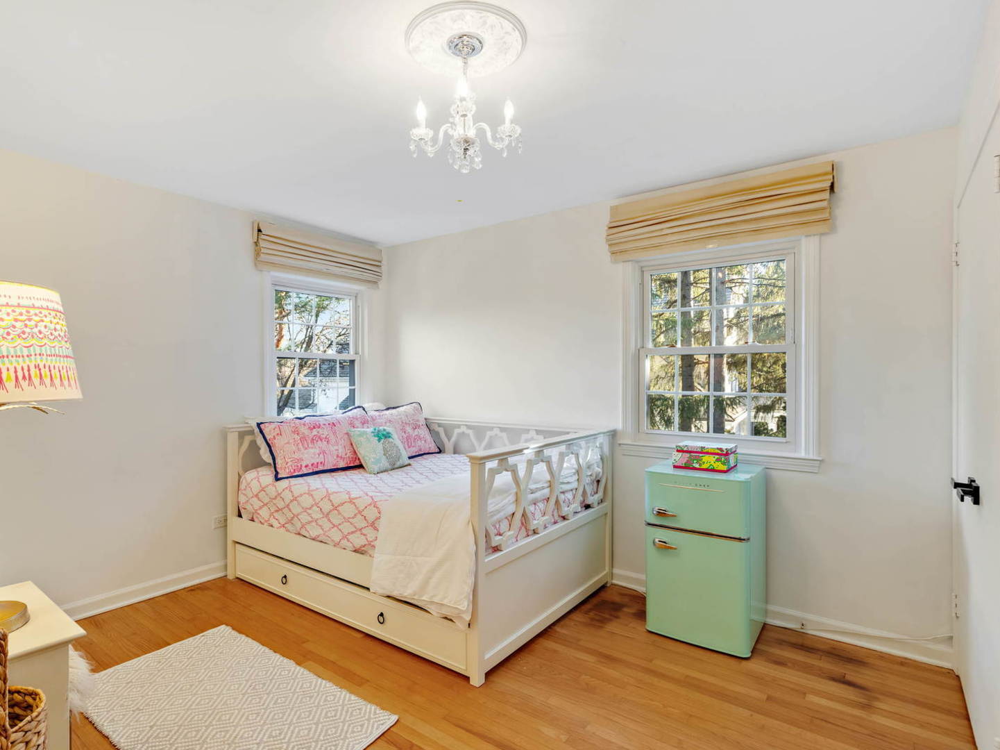 1251 Edgewood Road Lake Forest, IL 60045 - Photo 20 of 32 a bedroom with a bed and a window