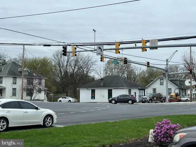 $2,915,000 | 3 East Oak Ridge Drive, Hagerstown, MD 21740