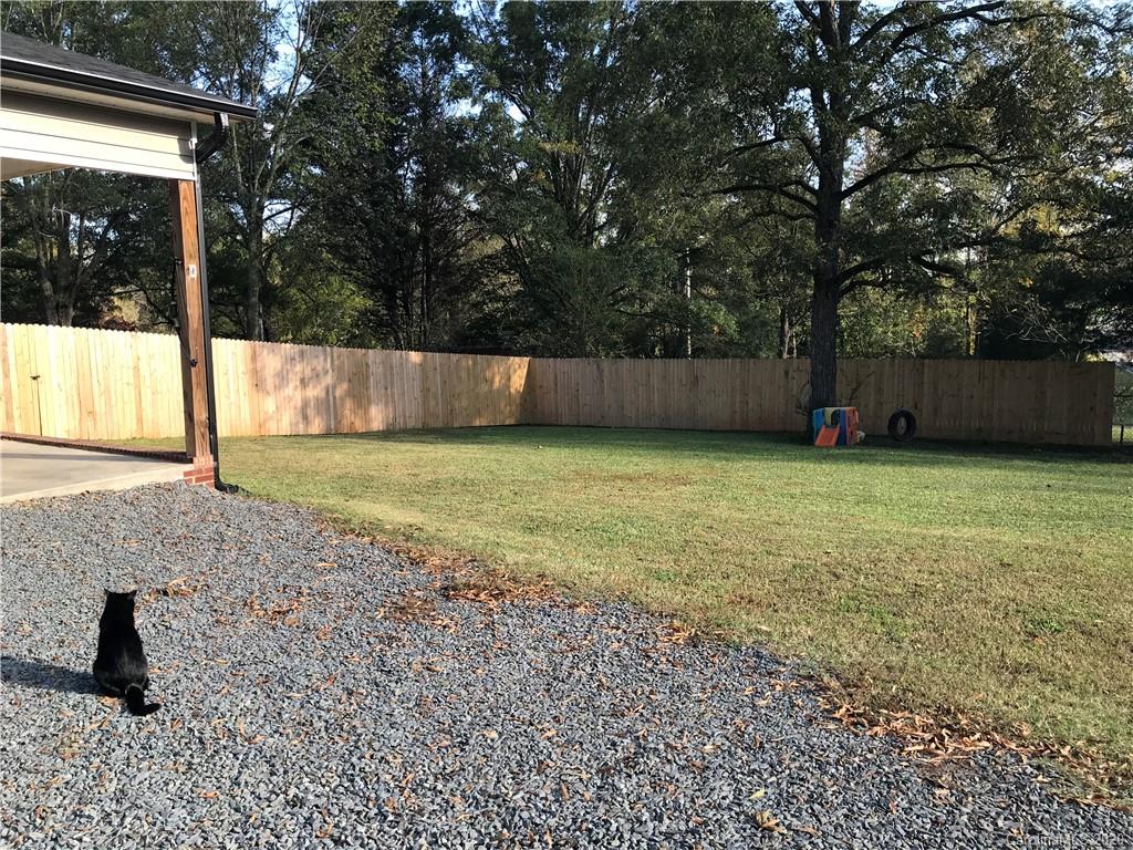 16186 McLester Road Oakboro, NC 28129 - Photo 3 of 19 Gallery Image 3