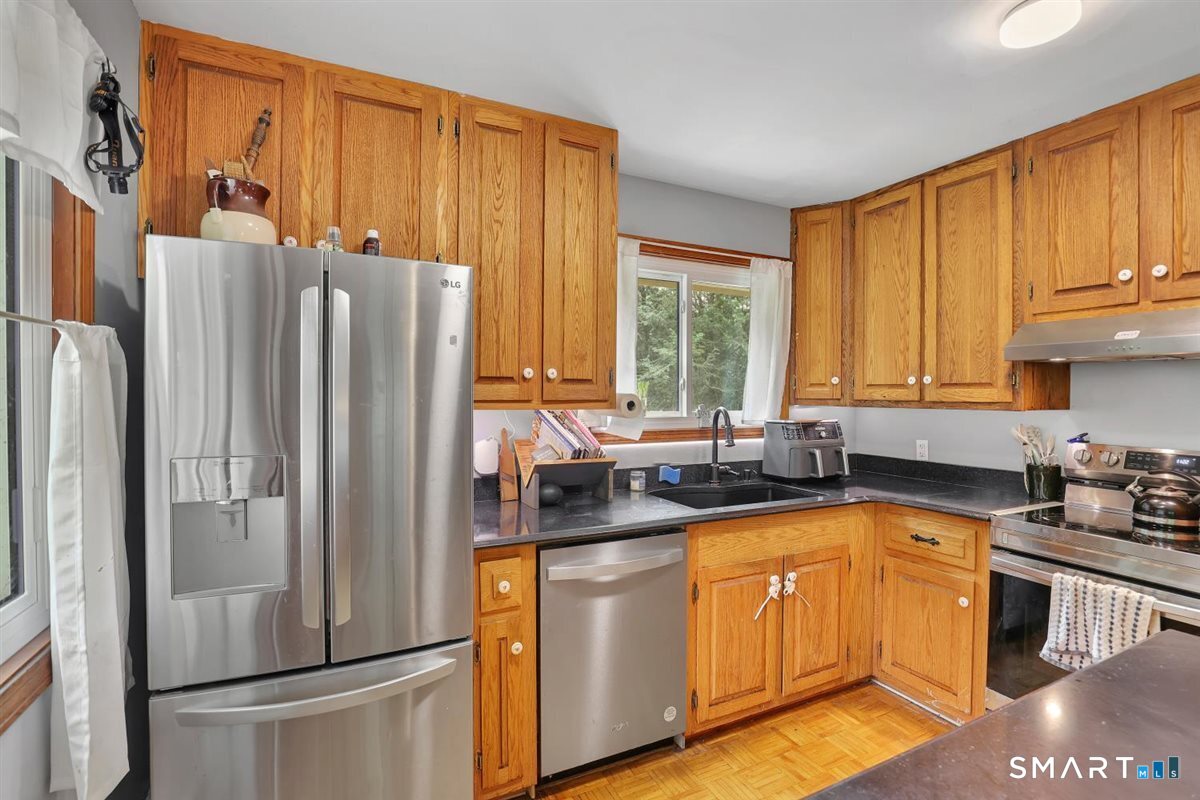254 McCall Road Lebanon, CT 06249 - Photo 7 of 40