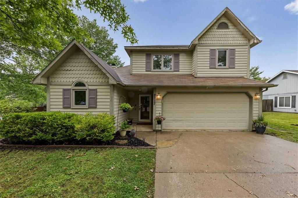 2717 Fenwick Road Lawrence, KS 66046 - Photo 1 of 28
