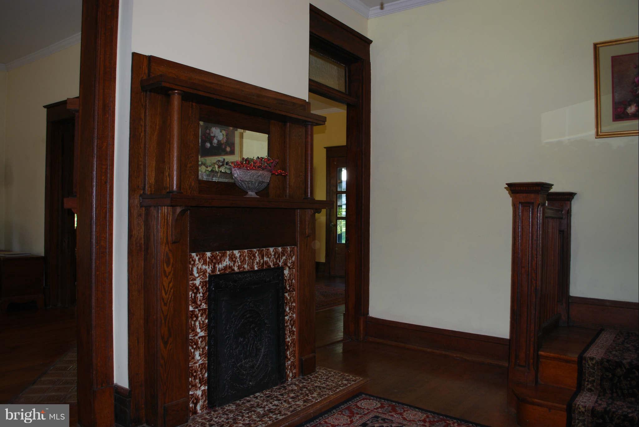 5378 Beverleys Mill Road Broad Run, VA 20137 - Photo 3 of 27 Foyer