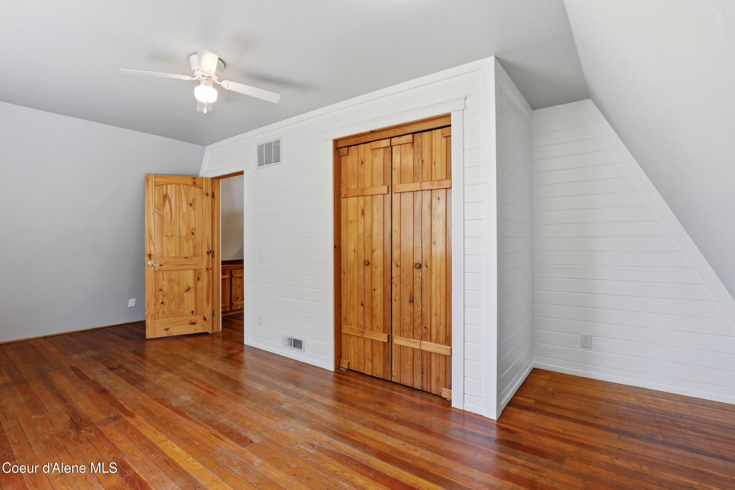 95 Whiskey Jack Road Sandpoint, ID 83864 - Photo 20 of 29 upstairs bedroom 2