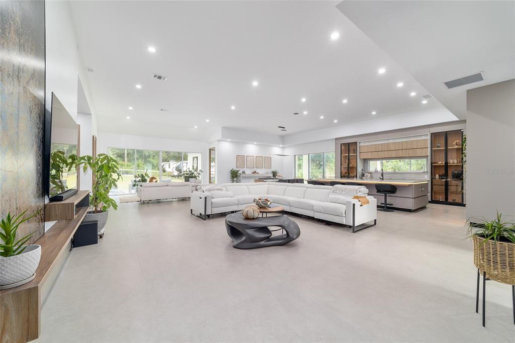 9277 Southwest 27th Avenue Ocala, FL 34476 - Photo 30 of 97