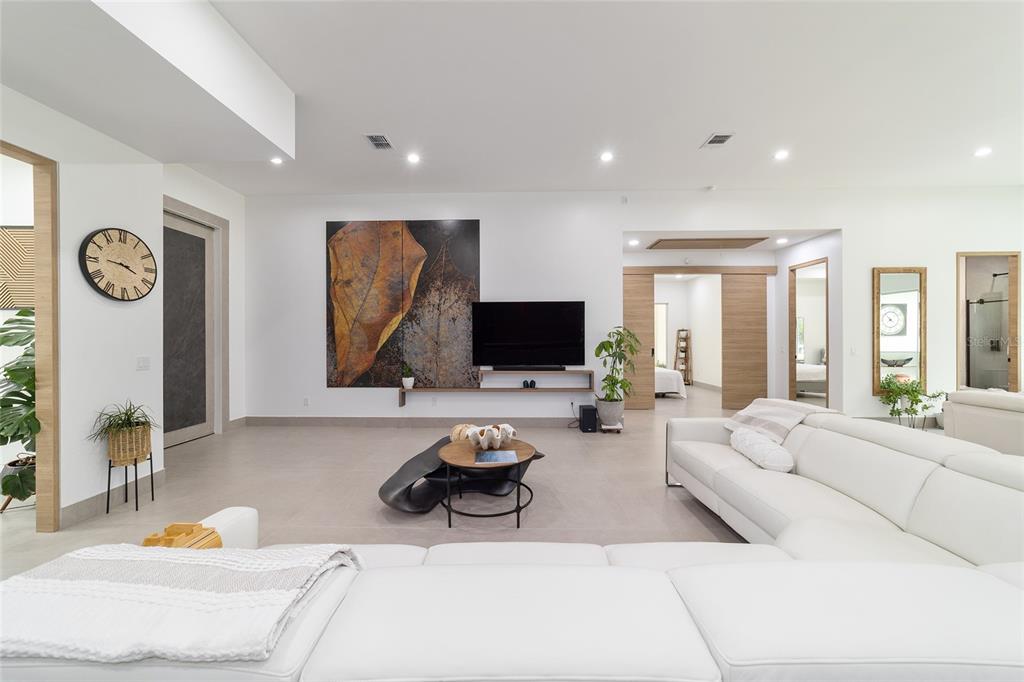 9277 Southwest 27th Avenue Ocala, FL 34476 - Photo 34 of 97