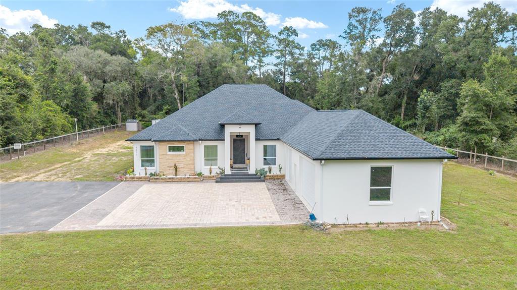 9277 Southwest 27th Avenue Ocala, FL 34476 - Photo 4 of 97