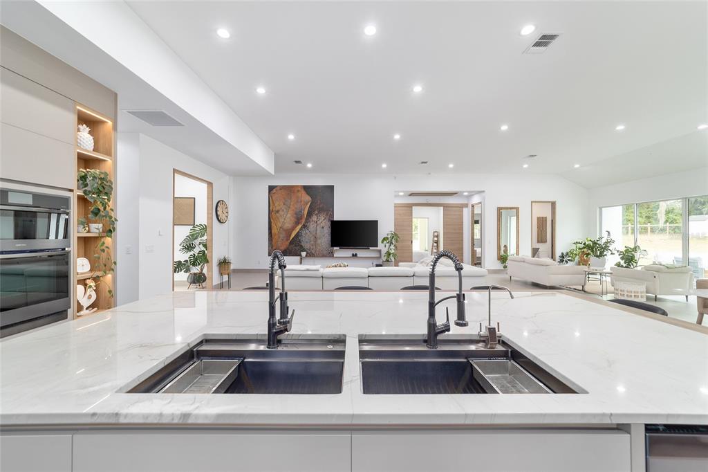 9277 Southwest 27th Avenue Ocala, FL 34476 - Photo 62 of 97