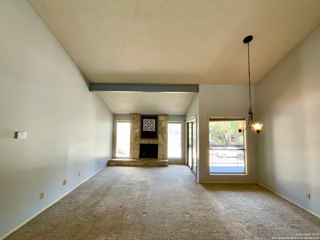 $1,225 | 3843 Barrington Street, Unit 253N, San Antonio, TX 78217