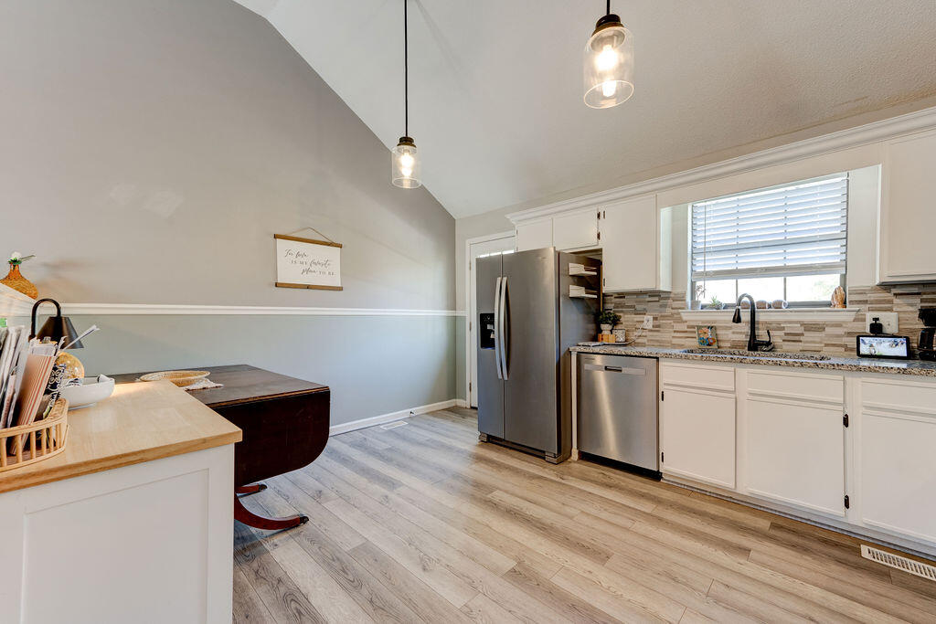 141 Hulsey Drive Ringgold, GA 30736 - Photo 8 of 27 141Hulsey-18