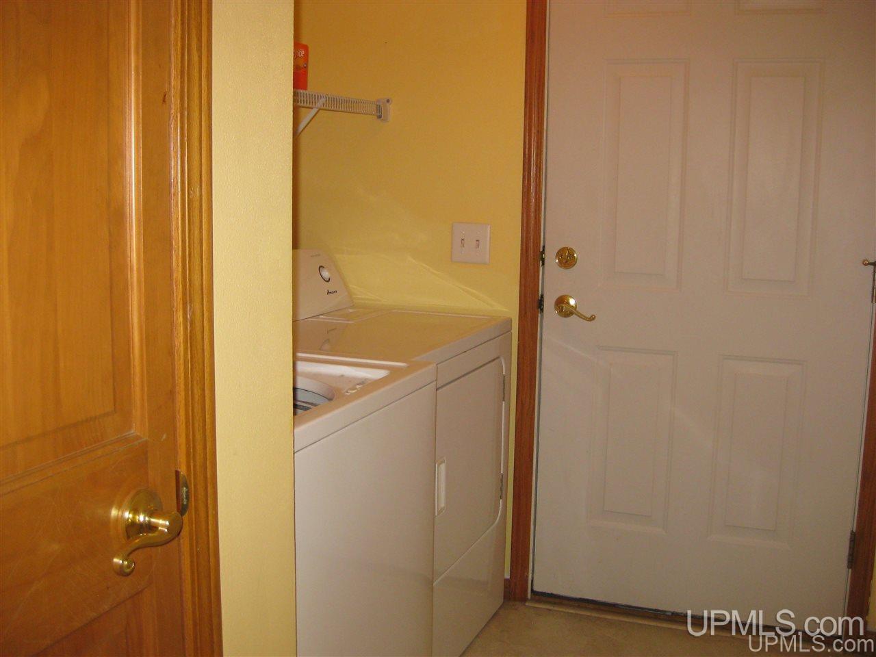 6614 P Road Gladstone, MI 49837 - Photo 10 of 27