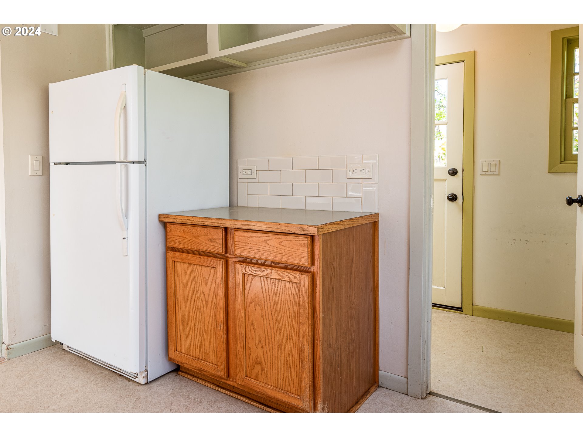 2915 Mill Street Eugene, OR 97405 - Photo 16 of 37 a view of front door