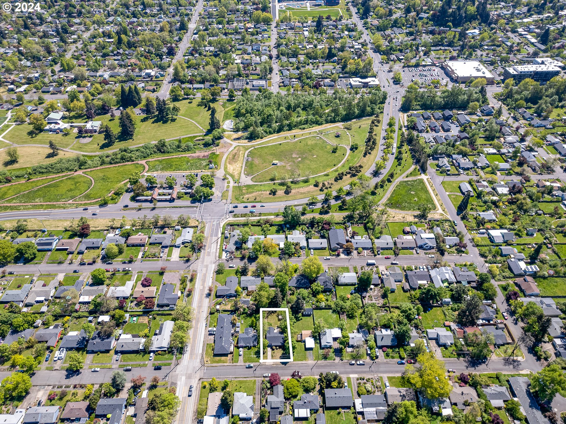 2915 Mill Street Eugene, OR 97405 - Photo 35 of 37 an aerial view of residential houses with outdoor space