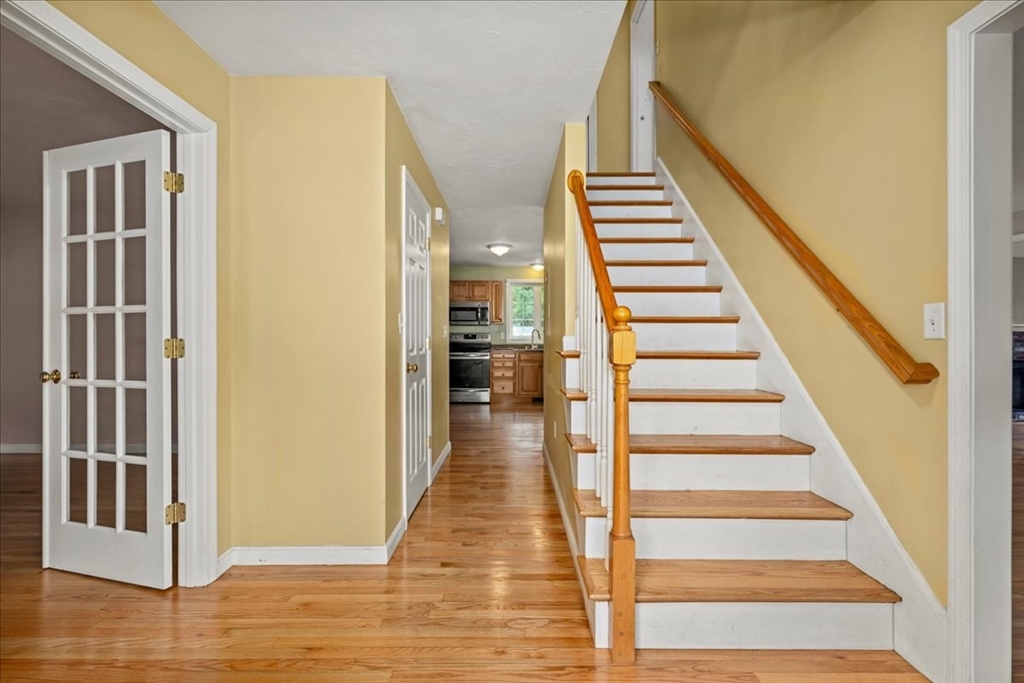 20 Hilltop Farm Road Auburn, MA 01501 - Photo 19 of 40