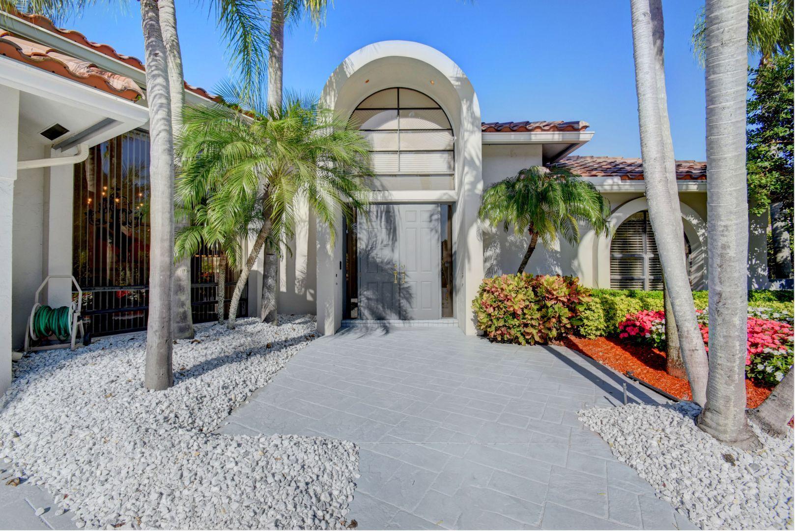 7287 Sidonia Court Boca Raton, FL 33433 - Photo 2 of 40 04_front2