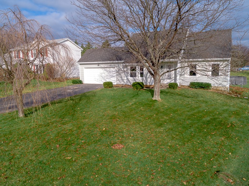 3 Alicia Circle Riga, NY 14428 - Photo 3 of 32