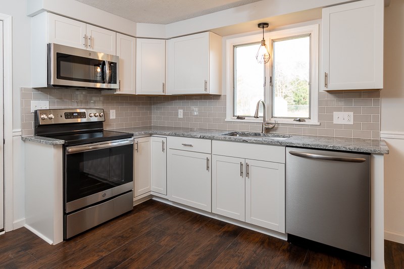 3 Alicia Circle Riga, NY 14428 - Photo 7 of 32