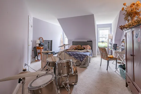 $875,000 | 3 Foxberry Drive, New Boston, NH 03070