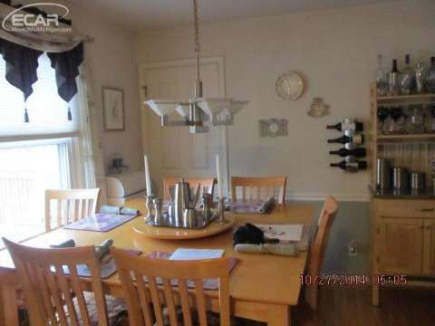 5173 Middleboro Road Grand Blanc, MI 48439 - Photo 7 of 16 20424046-6.JPG