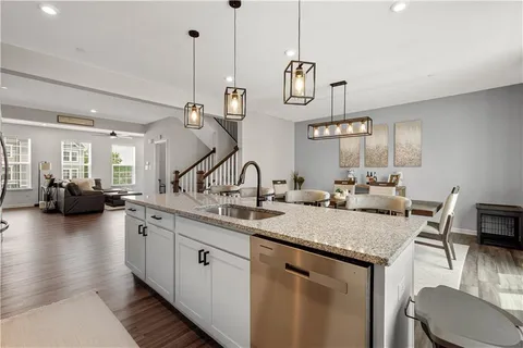 $384,900 | 649 Olivia Street, Pittsburgh, PA 15205