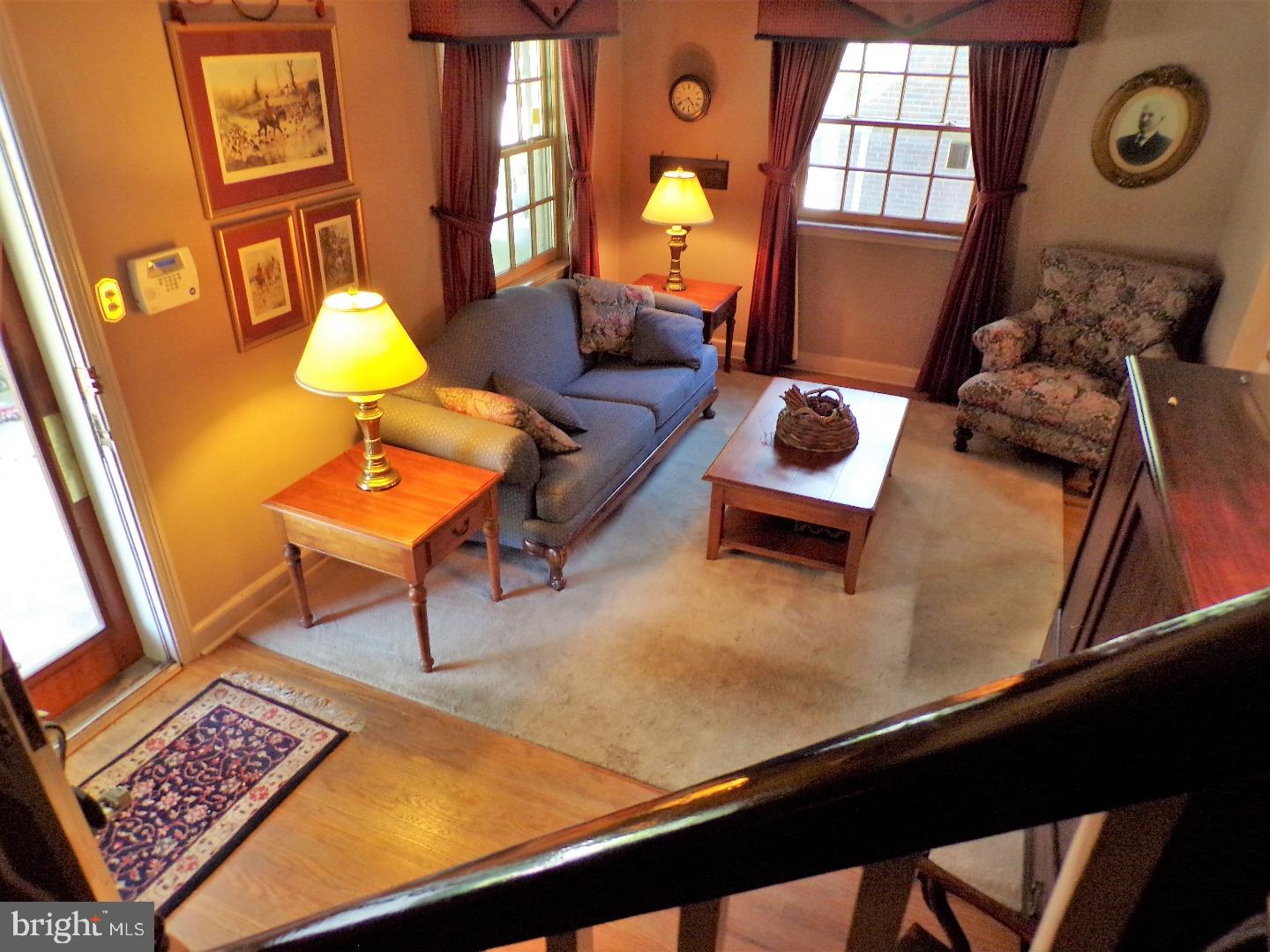 245 Signal Road Drexel Hill, PA 19026 - Photo 22 of 25 Living Room