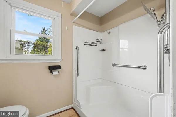 $335,000 | 5 Lavern Avenue, Halethorpe, MD 21227