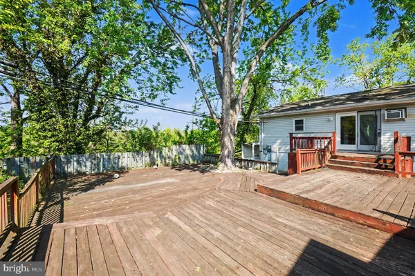 $335,000 | 5 Lavern Avenue, Halethorpe, MD 21227