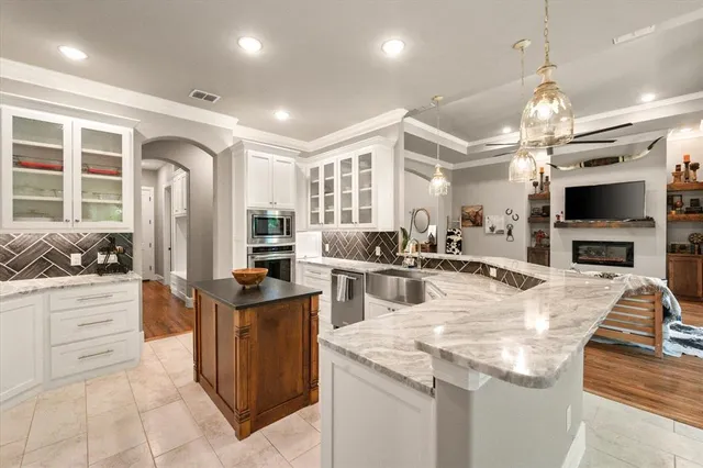 $565,000 | 212 Rock Tree Court, Mansfield, TX 76063